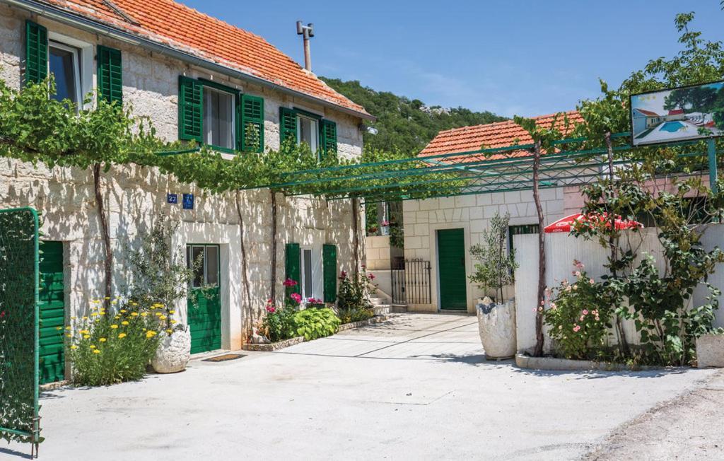 Holiday Home Zezevica - Heated Pool Šestanovac Eksteriør bilde